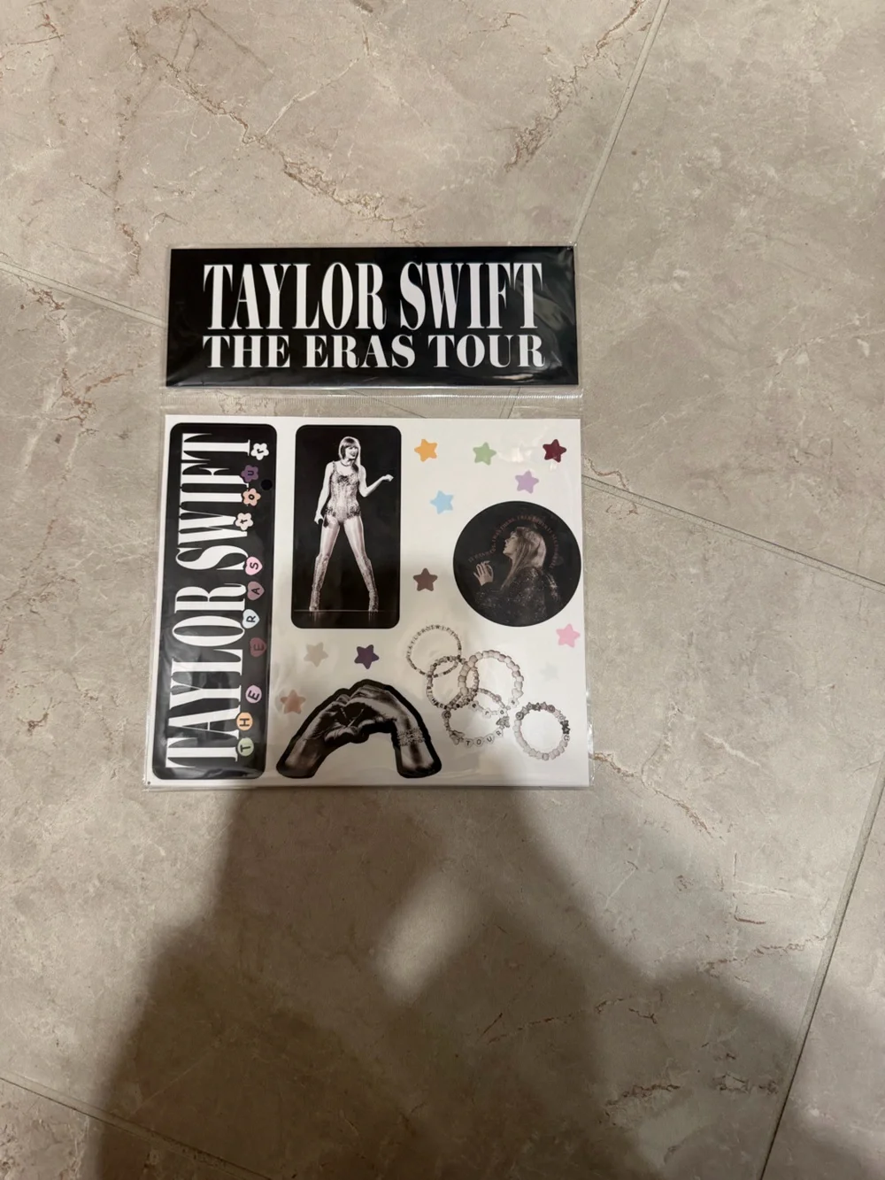 Taylor Swift 1989Long Sleeve,ErasTour StickerPack&SabrinaCarpenter TShirt Bundle